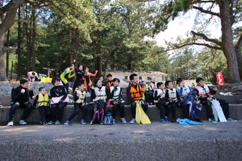 【静岡・西伊豆・1日 シュノーケリング】伊豆黄金崎の青い海でご家族一緒に！たっぷり6時間シュノーケリング