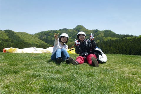 【沼田・パラグライダー】ふわっと風をつかむ！パラグライダーでちょい飛び体験