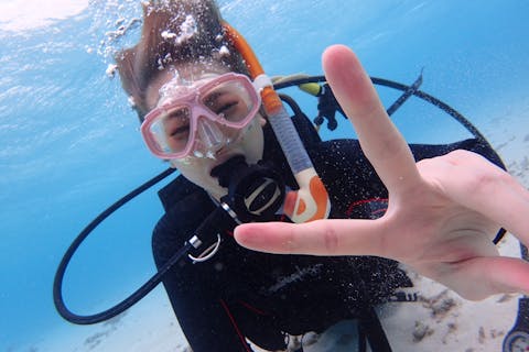 【石垣島・体験ダイビング】素敵な水中の世界を見に行こう！幻の島上陸＆体験ダイビング（半日ツアー）