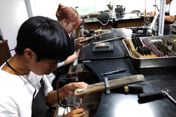 神奈川・湘南辻堂・彫金体験】シルバー ペンダントトップ制作・2時間