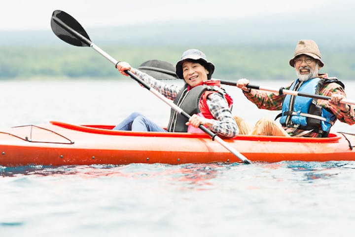 山梨 富士五湖 本栖湖 カヌー体験 ペット参加可 2時間30分 アソビュー