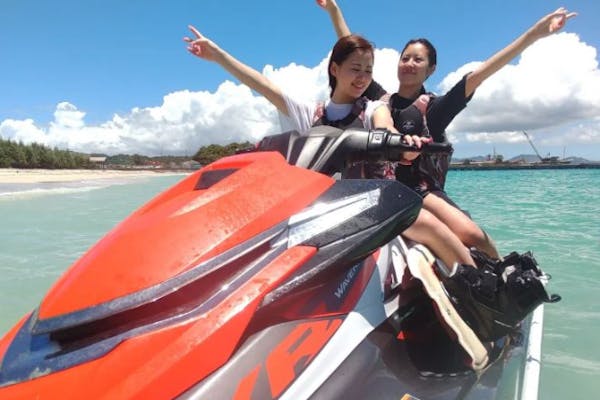 沖縄・名護・水上バイク】カップル、家族、仲間同士でも！ビーチで