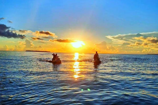 沖縄・名護・水上バイク】16時から始まる格安サンセットツーリング