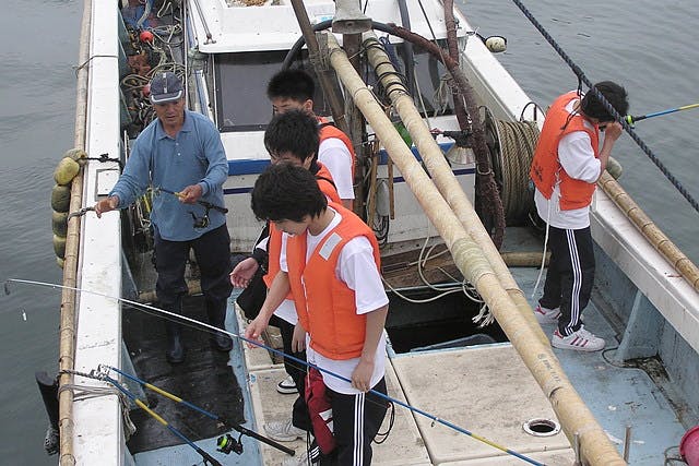 長崎県 船釣り体験 四季折々の魚を狙おう 初心者向け 船釣りプログラム アソビュー