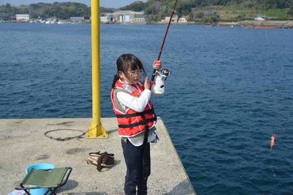 長崎県松浦市・海釣り】道具一式レンタルつき！手ぶらで気軽に堤防釣りを満喫しよう｜アソビュー！