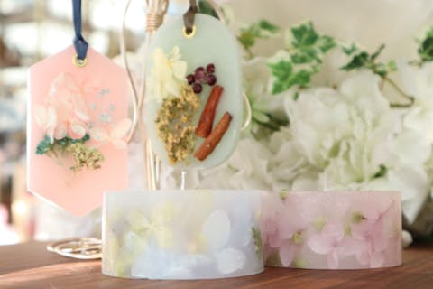 【大阪・心斎橋・キャンドル作り】心斎橋駅から徒歩5分！本格キャンドルスクールで選べるキャンドル作り♪色も香りも自由にカスタマイズ！