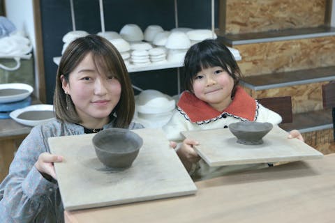 【熊本・手びねり】2時間たっぷり作品づくり。初心者歓迎の陶芸体験！（熊本市中心部より車で約40分）