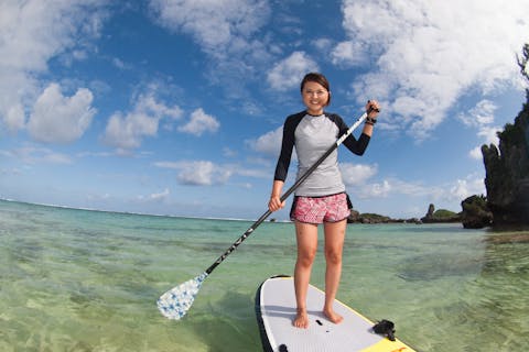 【沖縄・恩納村・SUP】ガイド独占！写真撮影無料！SUP体験・クルージングプラン