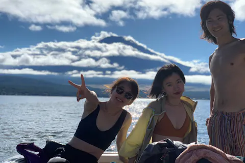 【山中湖・ウェイクボード】絶景の湖上でウェイクボードを楽しもう！