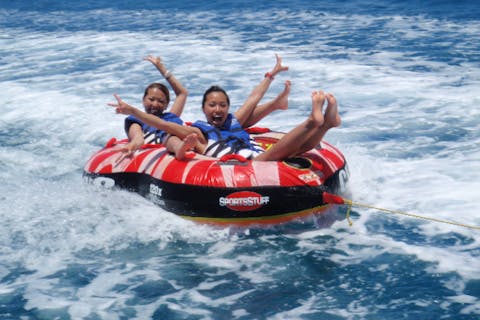 【 浜比嘉島 ムルク浜ビーチ 】もうちょい遊びプラン（チューブ4点セット♪）