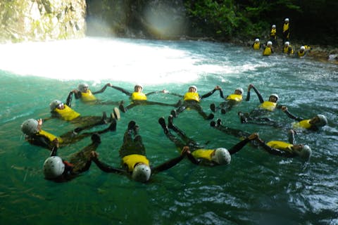 【群馬・半日・キャニオニング】自然のパワーを肌から感じる！吾妻渓谷キャニオニング