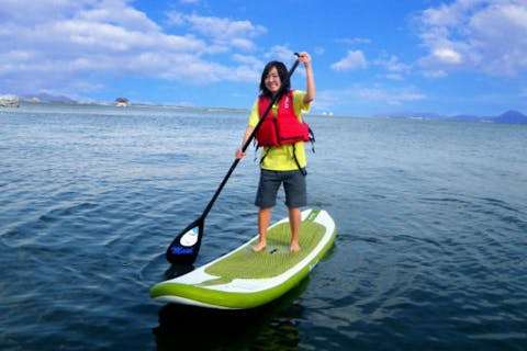 【沖縄県・石垣島・SUP】沖合クルージングも可能！久宇良海岸で楽しむSUP体験