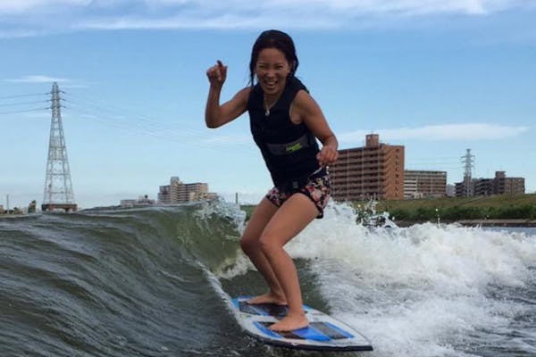 東京・ウェイクサーフィン】荒川でサーフィン！？波を独り占めして