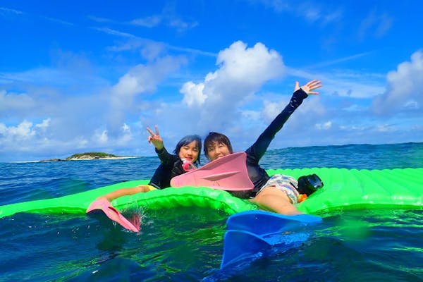 沖縄・那覇発・慶良間開催・1日便】シュノーケリング＋無人島上陸 or