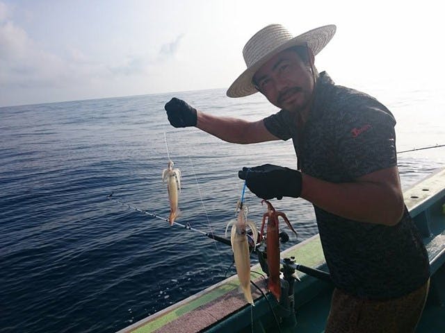 南知多 スルメイカ 釣り 引きの強さが魅力 スルメイカを釣り上げよう アソビュー