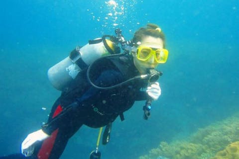 【沖縄県那覇市・ダイビングライセンス取得】3日間であこがれのダイバーになろう！