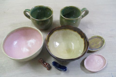 【札幌・陶芸】親子で陶芸体験！お子さまでもラクラク楽しめる手びねりプラン