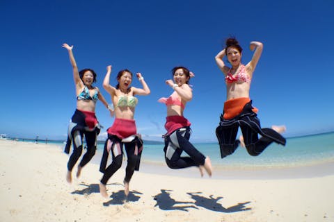 【石垣島/半日】幻の島上陸＆石西礁湖半日シュノーケリング｜防水カメラレンタル無料