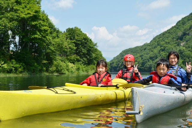 【北海道・十勝・カヌー】自然の景色を満喫！屈足湖のんびりカヌー
