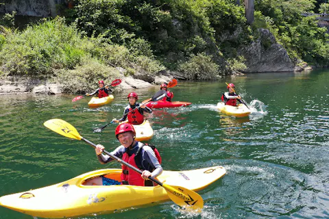 【初級リバーカヤック】【高知・吉野川】初心者歓迎！吉野川を本格リバーカヤックでミニツーリング1.5km 【大豊IC15分でアクセス良好！】