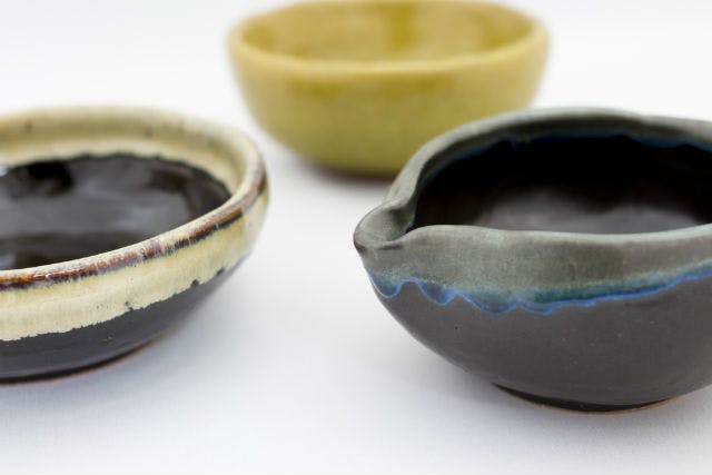 【大阪府上新庄・陶芸】形を作る陶芸体験！手びねりでお好きな器をつくります