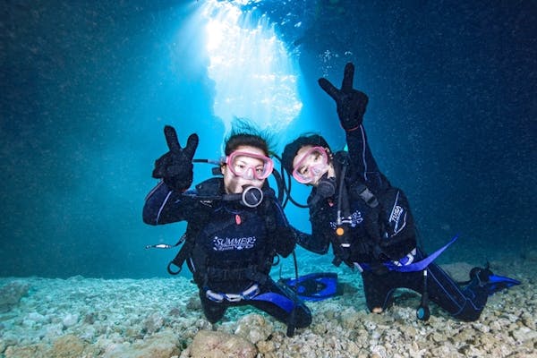 沖縄・青の洞窟＆美ら海水族館チケット】＼ボートで出航／青の洞窟体験
