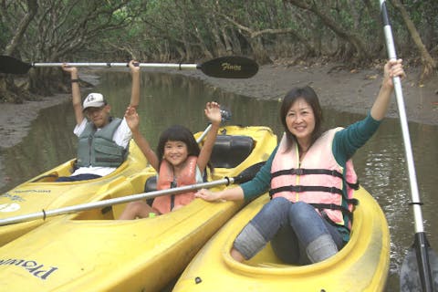 【奄美大島・カヌー】送迎付き！金作原原生林とマングローブの森を進む！いにしえから続くジャングルをカヌーで探検しよう！