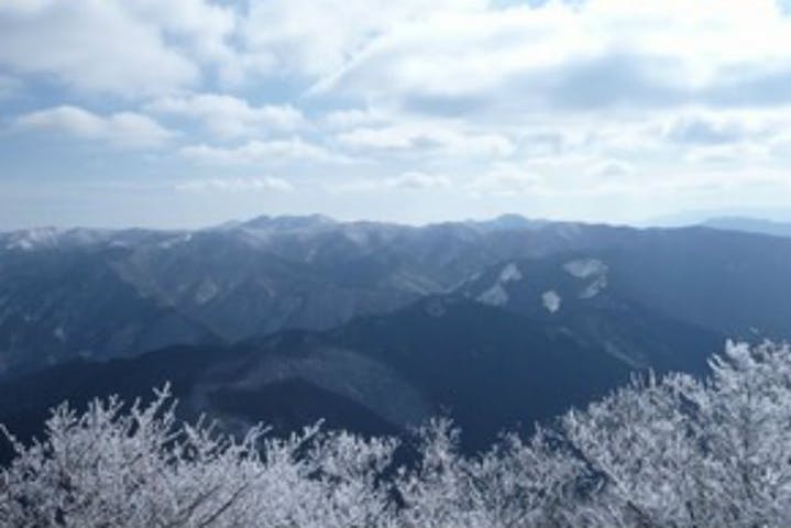 奈良 大淀町 登山ツアー 高見山の樹氷を観に行こう 高見山 雪山登山プラン アソビュー