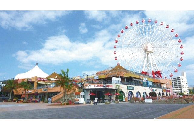 沖縄 那覇 日帰りバスツアー 美ら島終日観光バスツアー Cコース 美ら海 水族館 古宇利島 御菓子御殿 万座毛 映画のオープンセットのようなリトルアメリカ 北谷アメリカンビレッジ アソビュー