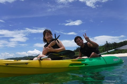 【沖縄北部・シーカヤック】ゆったり水中観察！ファミリーにもオススメのカヤック
