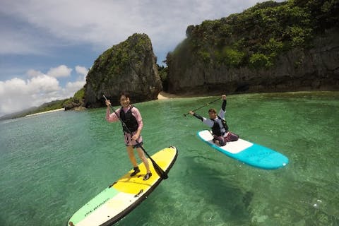 【沖縄北部・SUP】海の絶景を楽しむスタンドアップパドル！初心者や小学生も大歓迎