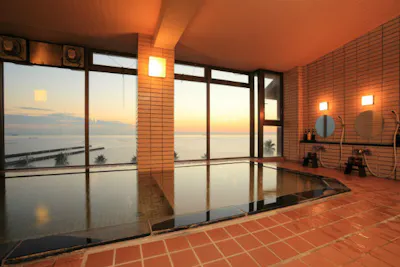 愛知 南知多 日帰り温泉 貸切露天風呂 展望風呂を満喫 お部屋で休憩 3時間コース アソビュー