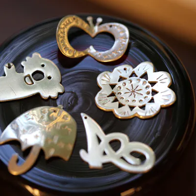 青山・彫金】シルバーリング・ペンダント手作り体験☆創る+使う 青山・彫金】シルバーリング・ペンダント手作り体験☆創る+使う