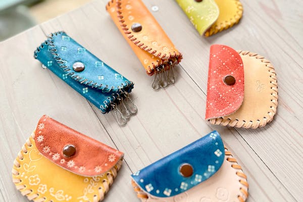 大阪・南堀江・レザークラフト】コンパクトで便利！キーケースorペン