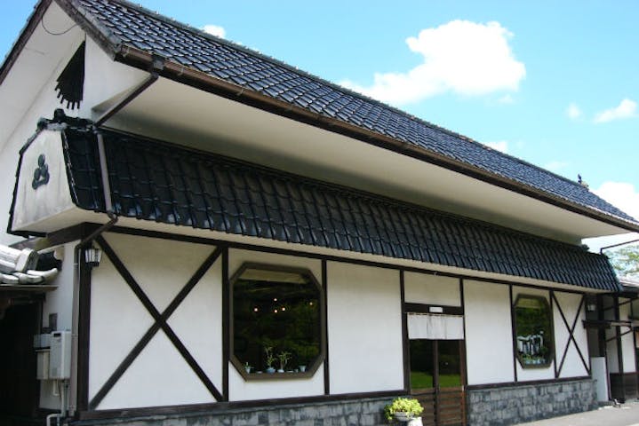 しん窯青花 やきもん広場