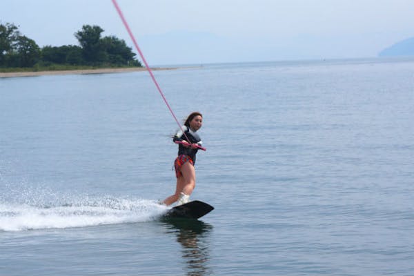 滋賀・琵琶湖・ウェイクボード】5種から選べる！ウェイクボードを始め