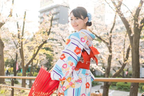 【浅草・着物レンタル】ヘアセット＋髪飾り無料。ブランド商品選び放題の浅草和服美人プラン