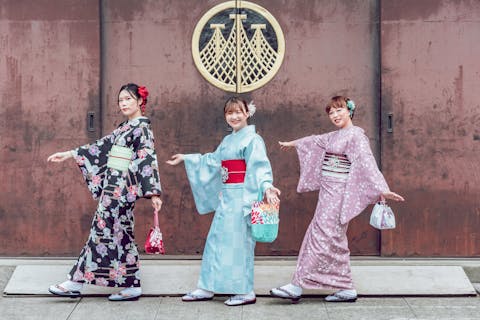 【浅草・着物レンタル】2名以上でとってもお得！みんなで着物を着て出かける1dayプラン