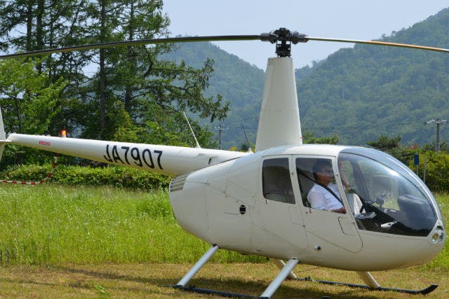 JTB北海道は、えりも町にてヘリコプター遊覧ツアーを開催しています。