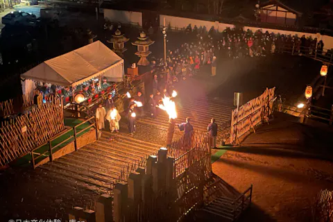 ★催行確定★【3月12日出発！】春を迎える！東大寺二月堂のお水取り〈近鉄奈良駅発着〉