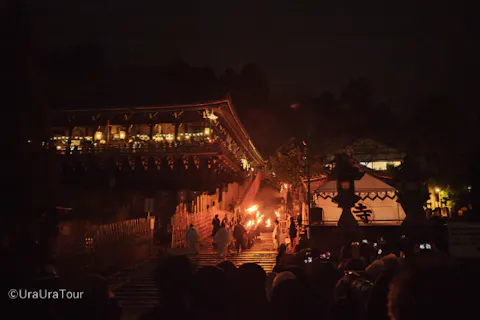 ★催行確定★【3月12日出発！】春を迎える！東大寺二月堂のお水取り〈近鉄奈良駅発着〉