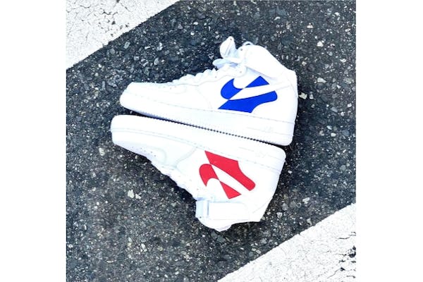 大阪・福島・スニーカーペイント】スニーカーに自由にペイントして自分