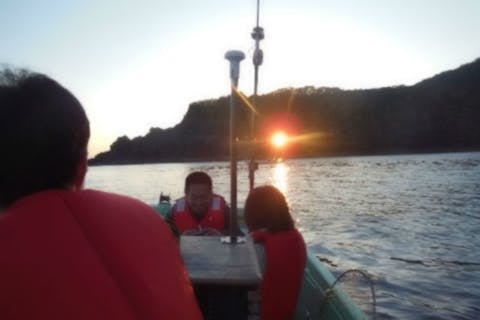 【兵庫・観光船】御火浦ぐるり遊覧、フルコース！地元漁師がご案内