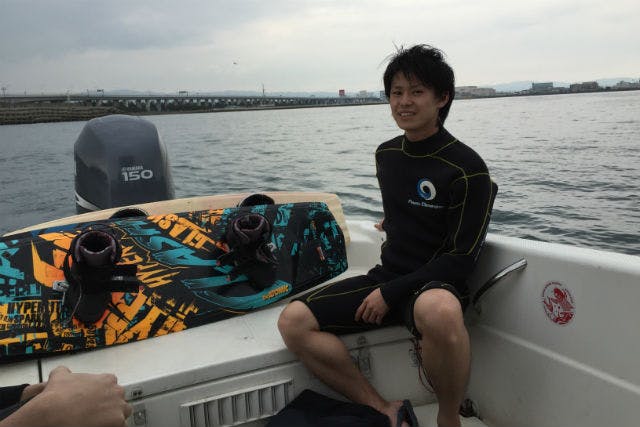 【大阪・岸和田・ウェイクサーフィン】初心者大歓迎！気軽に波乗りデビューできる30分プラン！