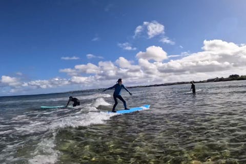 北谷町（中頭郡） サーフショップ・サーフィンスクールの遊び体験