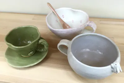 札幌西岡 手びねり 親子 カップル揃って気軽に ホームセンターで出来る陶芸体験 澄川駅からバス約5分 アソビュー