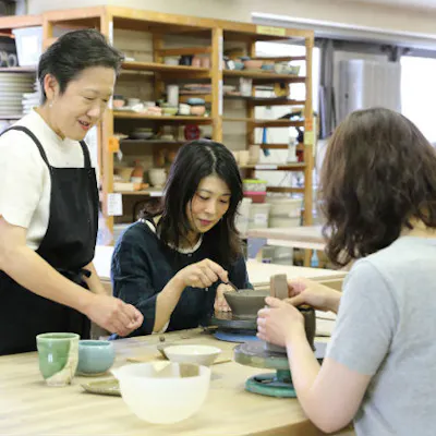 札幌西岡 手びねり 親子 カップル揃って気軽に ホームセンターで出来る陶芸体験 澄川駅からバス約5分 アソビュー 札幌西岡 手びねり 親子 カップル揃って気軽に ホームセンターで出来る陶芸体験 澄川駅からバス約5分 アソビュー