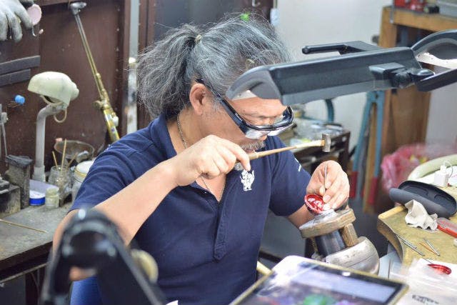 【愛知・豊川市・彫金体験】オリジナルのシルバーリングを完成させよう！彫金体験