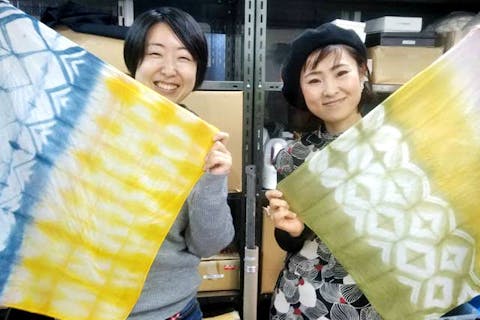 【京都・丹波口駅5分・染物体験・ハンカチ】18色から選ぼう！天然素材を使った、肌にやさしい染め物！新万葉染め