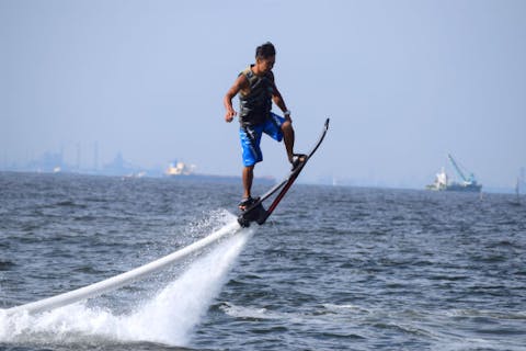 【千葉県鴨川市・ホバーボード】映画のような世界を体験！新種のマリンスポーツ！